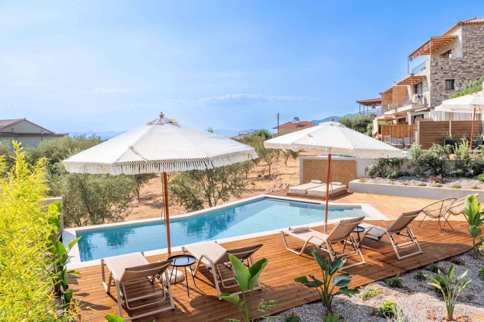 Petradi Suites Kalamata Exterior foto